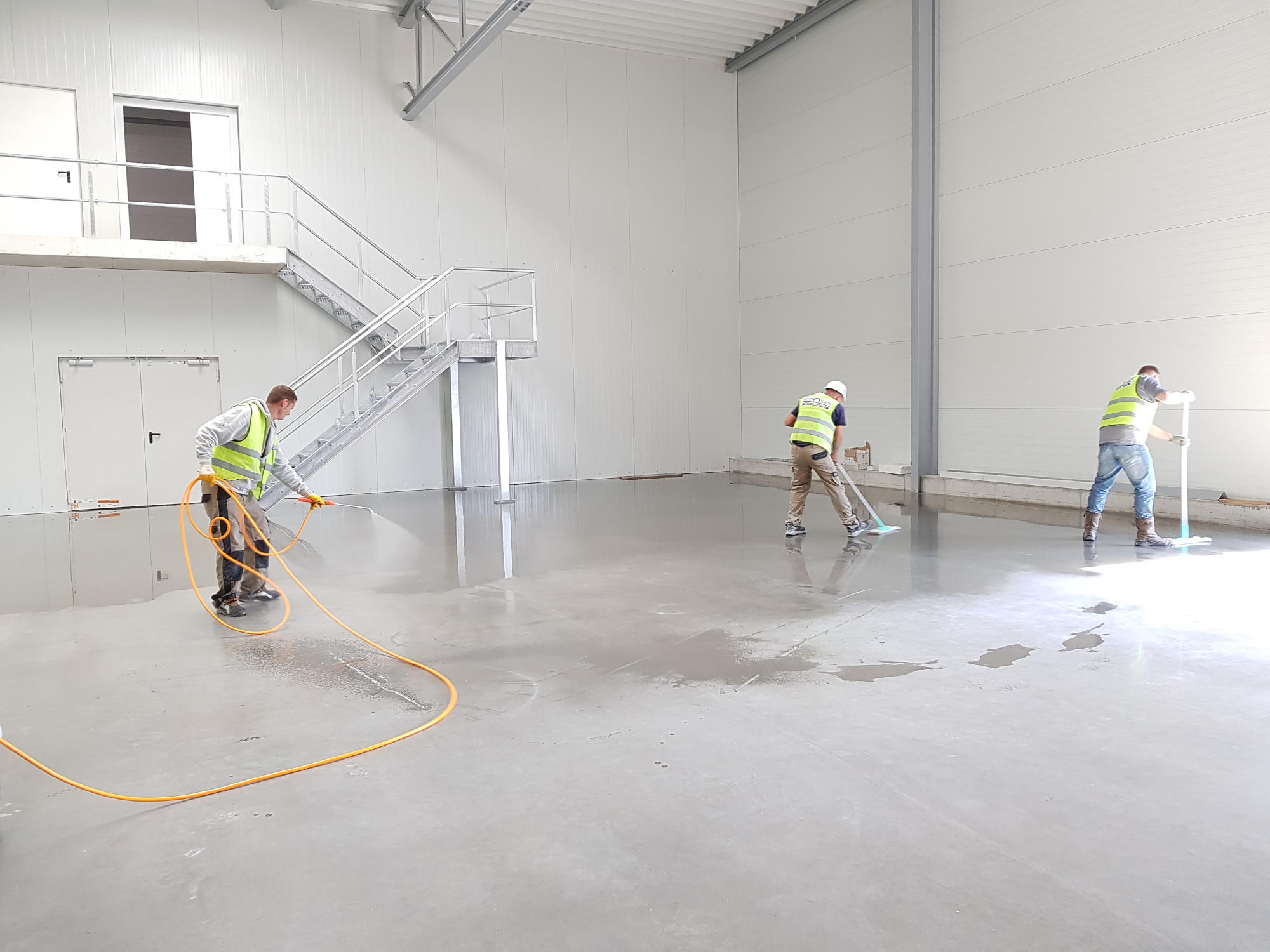 cleaners pressure washing warehouse